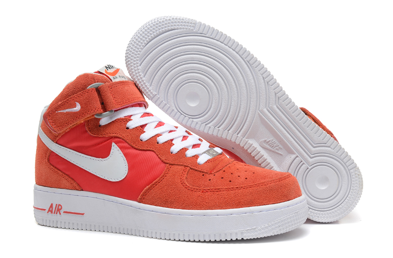 Nike Air Force Haute 2013 Chaussures Des Hommes De Fourrure Blanc Rouge
